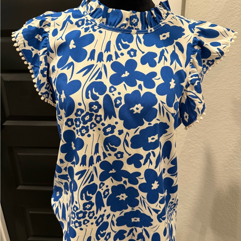 THML Blue and White Floral Blouse